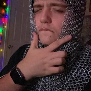 Meet your Posher, Justin